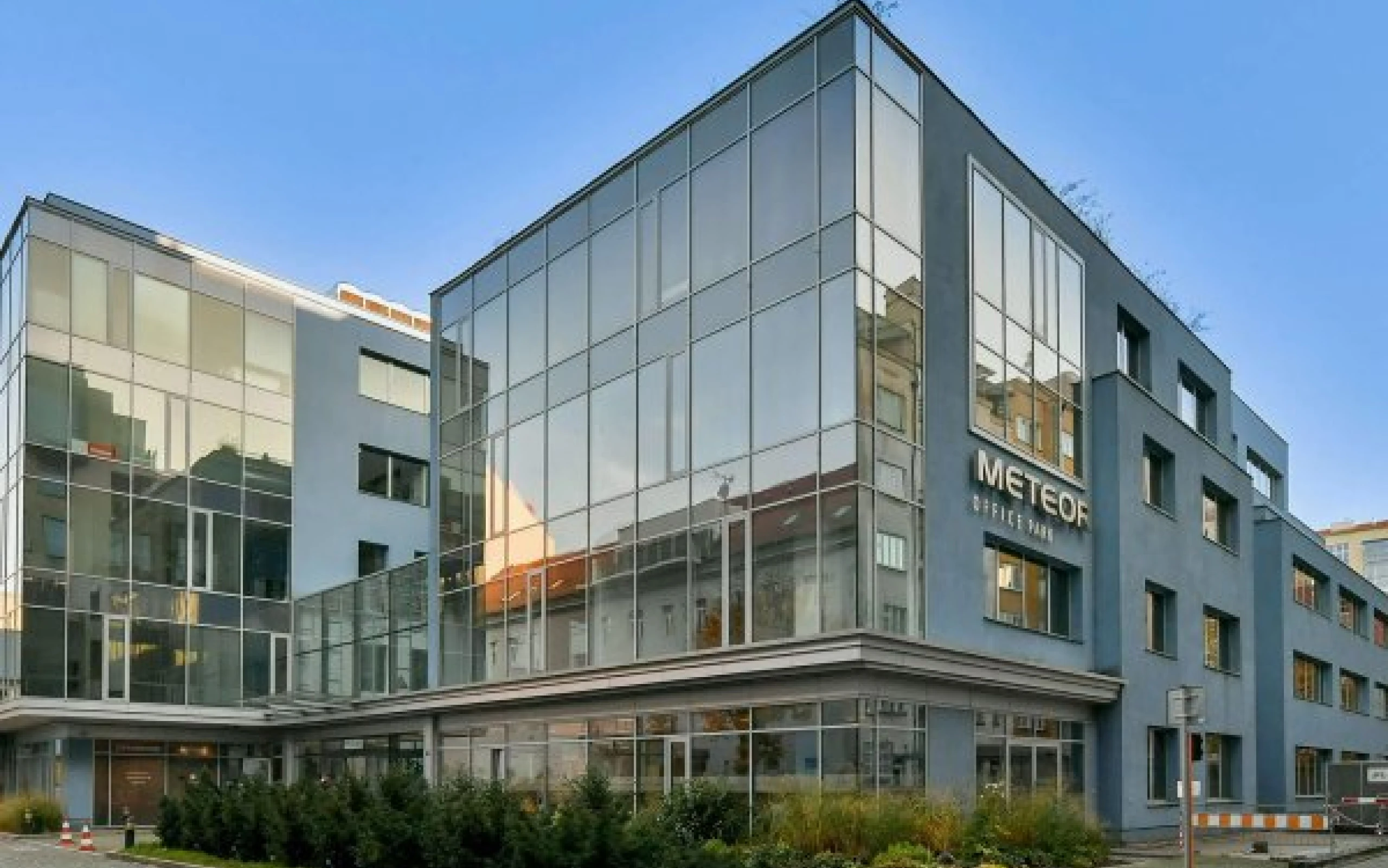 Meteor Center Meteor Centre Office Park | CPI